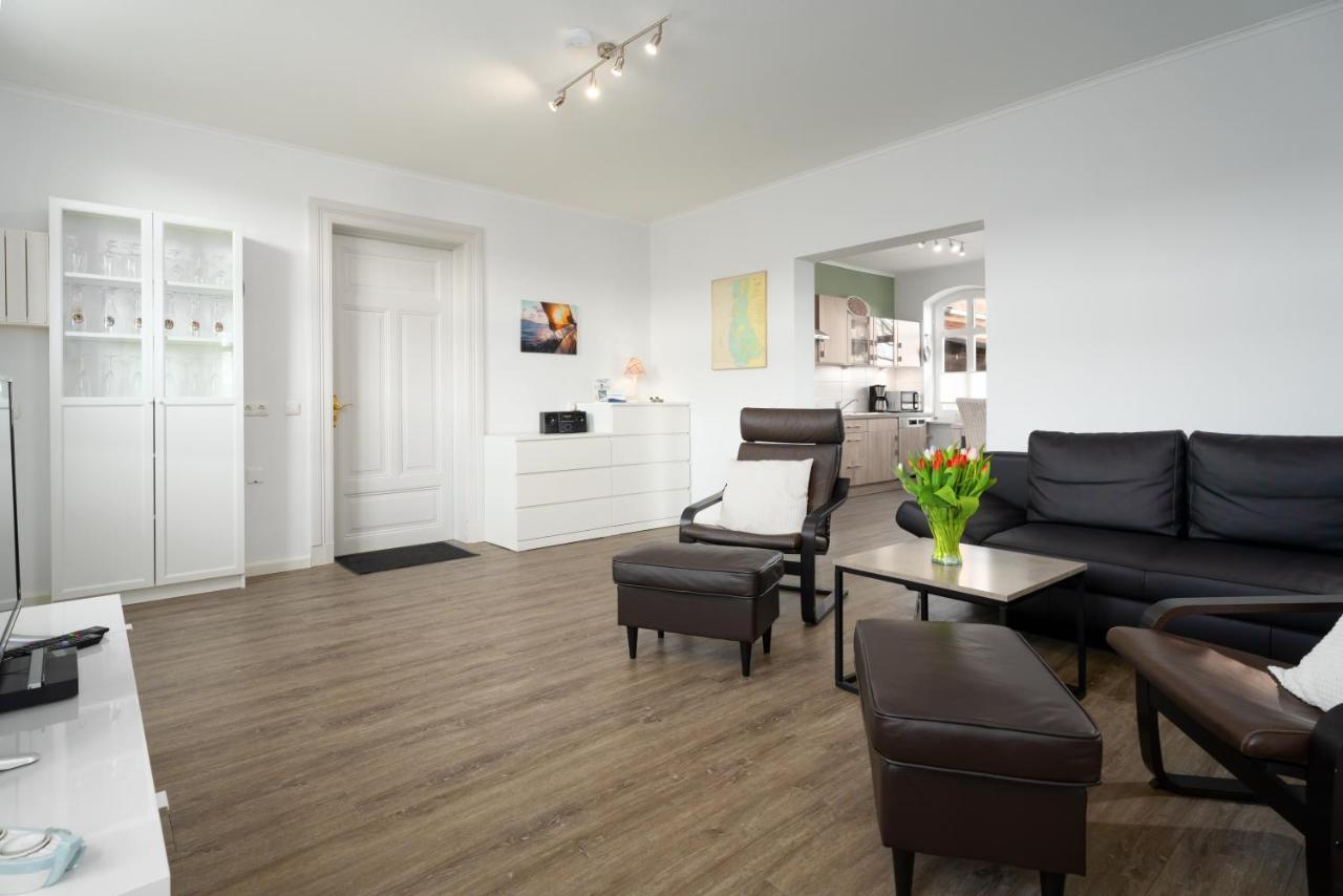 Hemenswarft Direkt An Der Nordsee Mit Meerblick Apartment *