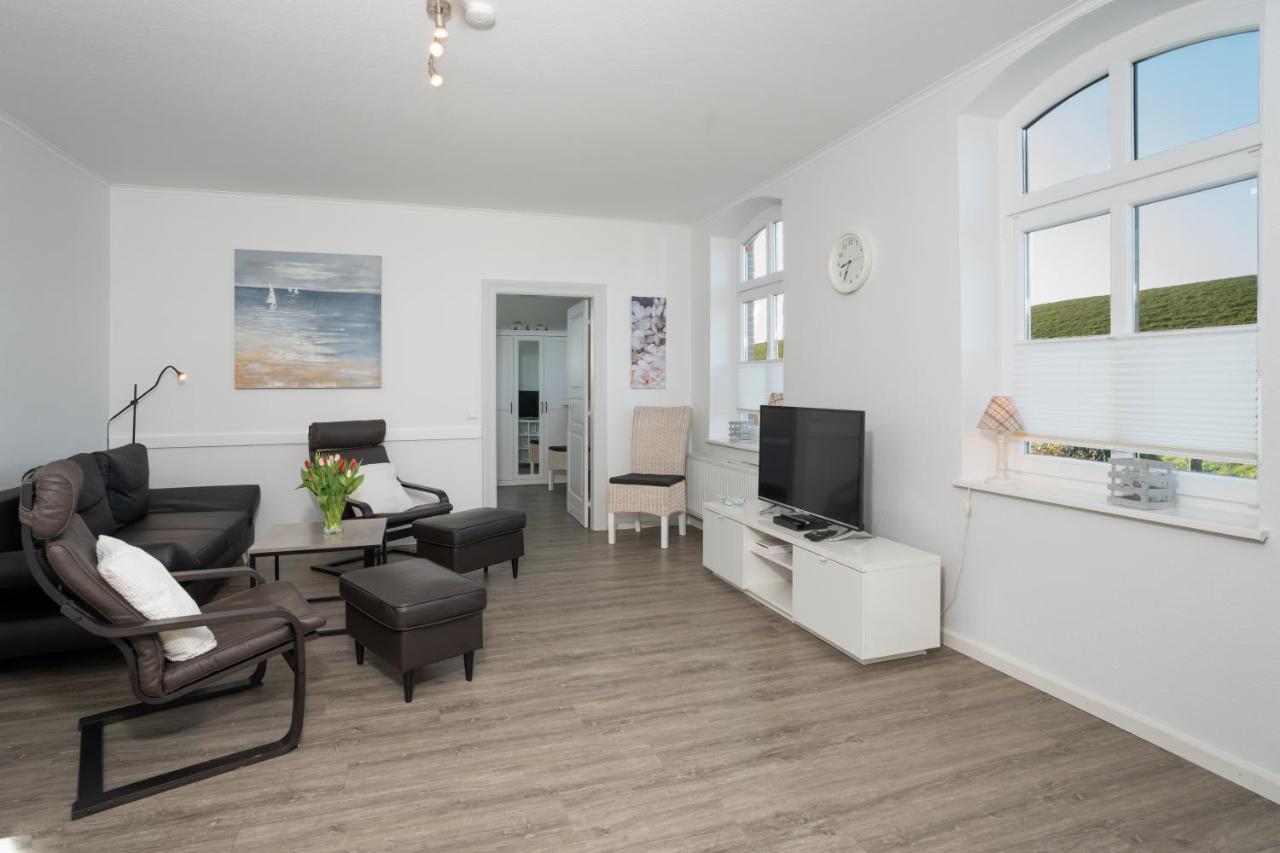 Apartment Hemenswarft Direkt An Der Nordsee Mit Meerblick