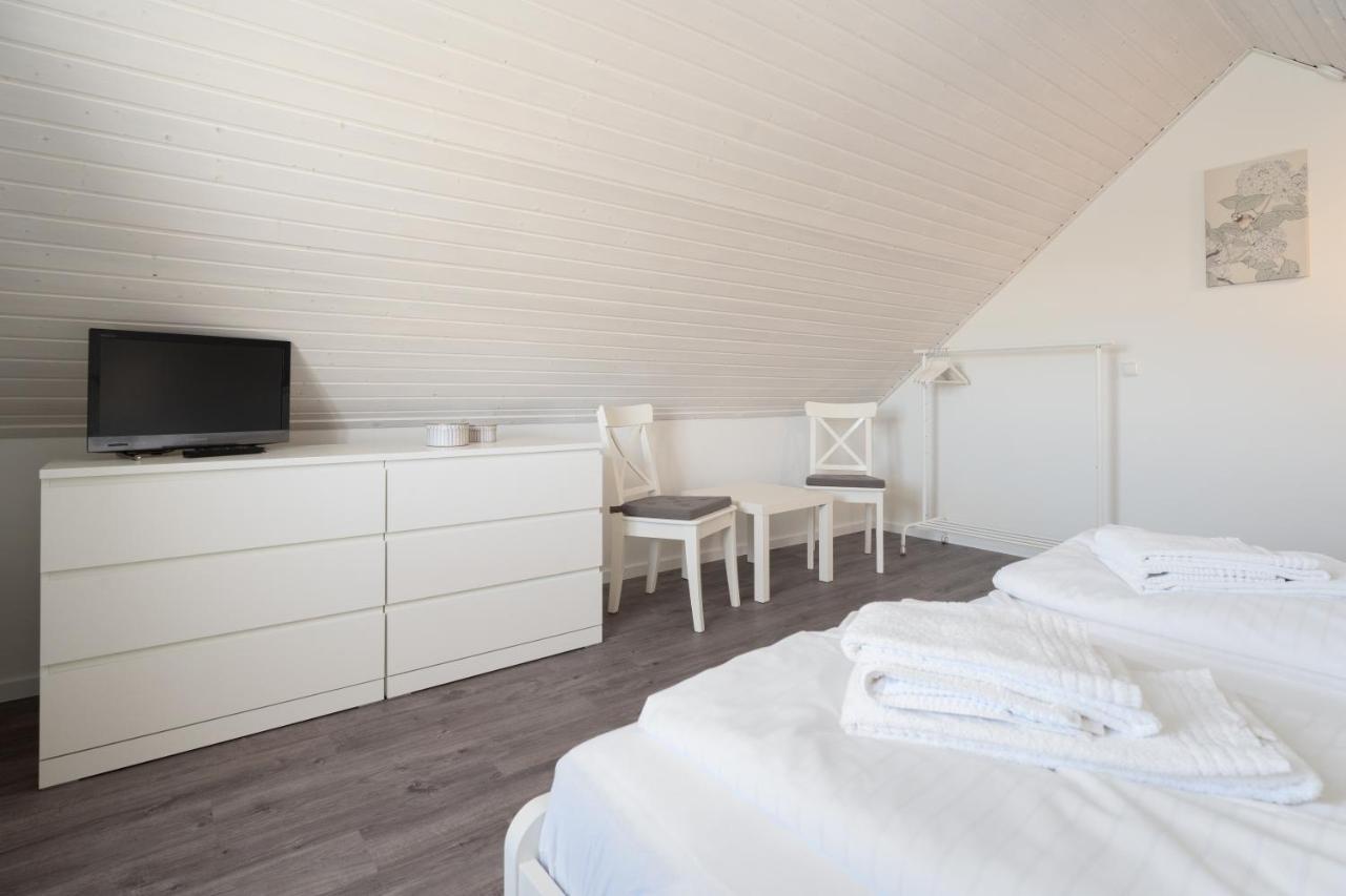 Hemenswarft Direkt An Der Nordsee Mit Meerblick Apartment *